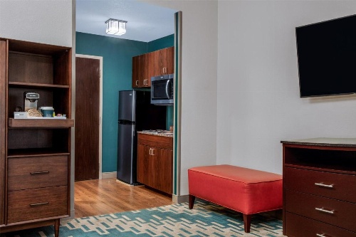 Four Points by Sheraton Fort Lauderdale Airport - Dania Beach image 9